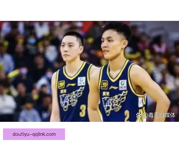 CBA季后赛激战正酣精彩对决实时直播全程跟踪分析 CBA季后赛激战正酣精彩对决实时直播全程跟踪分析